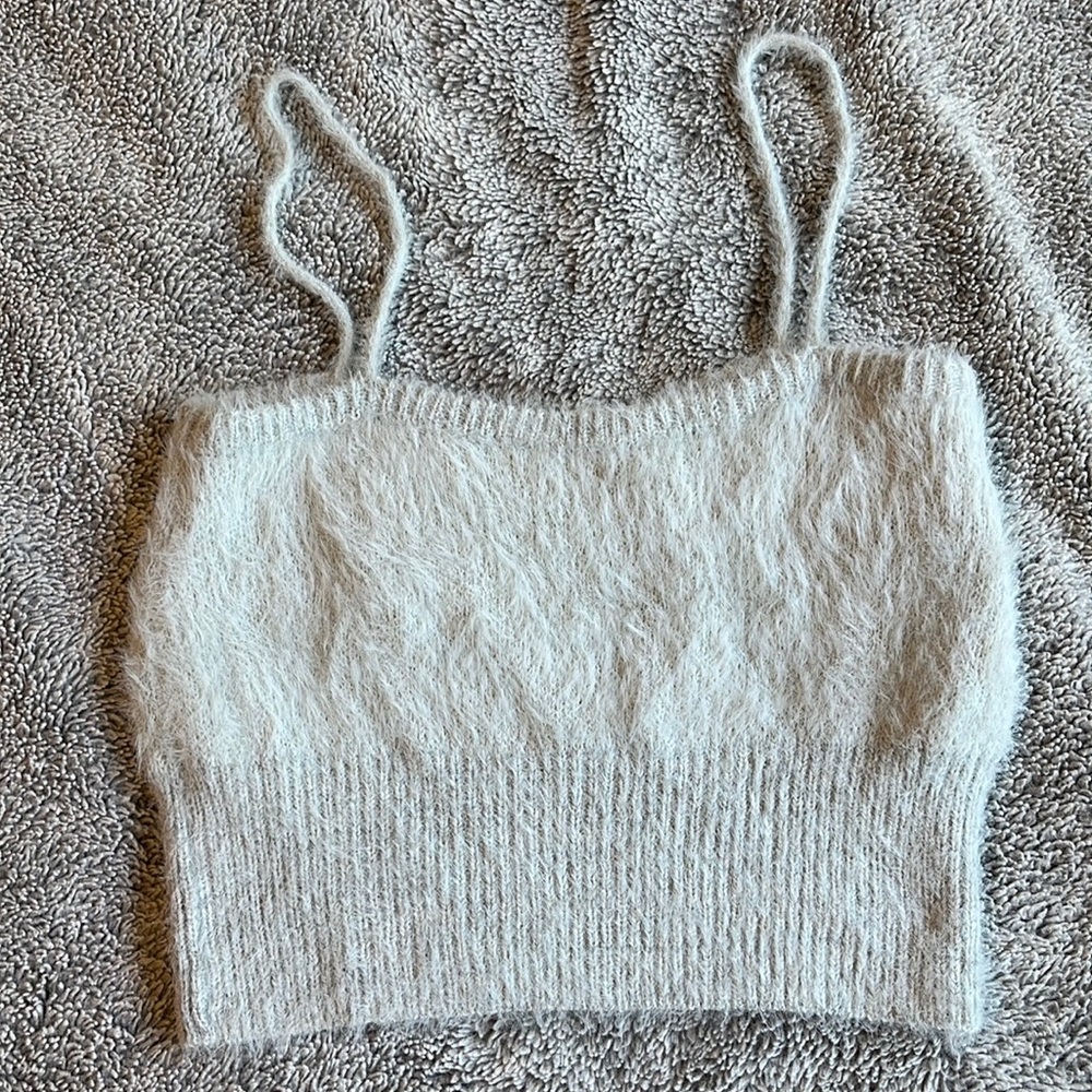 Sweater w cropped tank